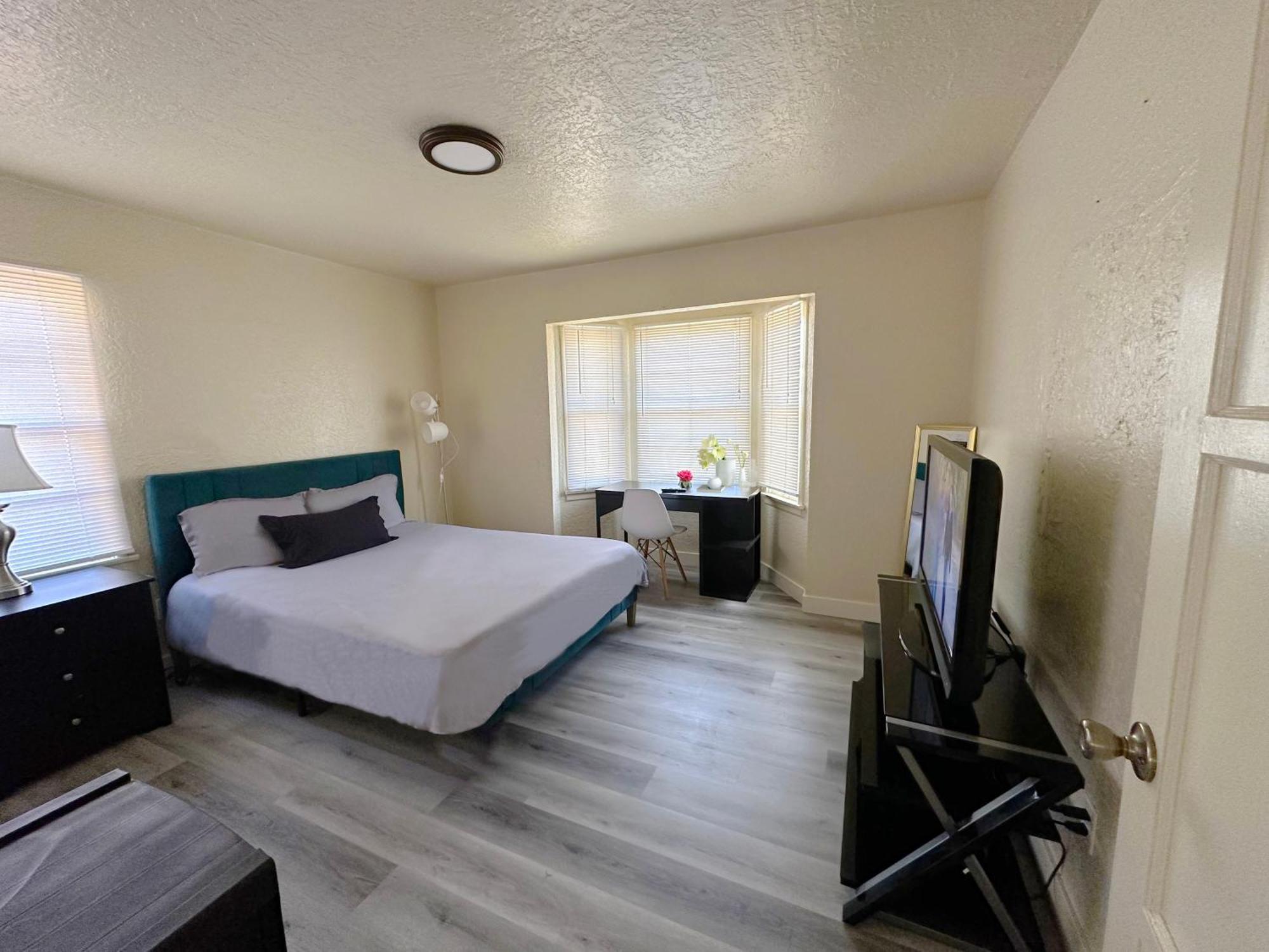 Entire Lovely 3-Bedroom Home W Yard, Parking Τσούλα Βίστα Εξωτερικό φωτογραφία