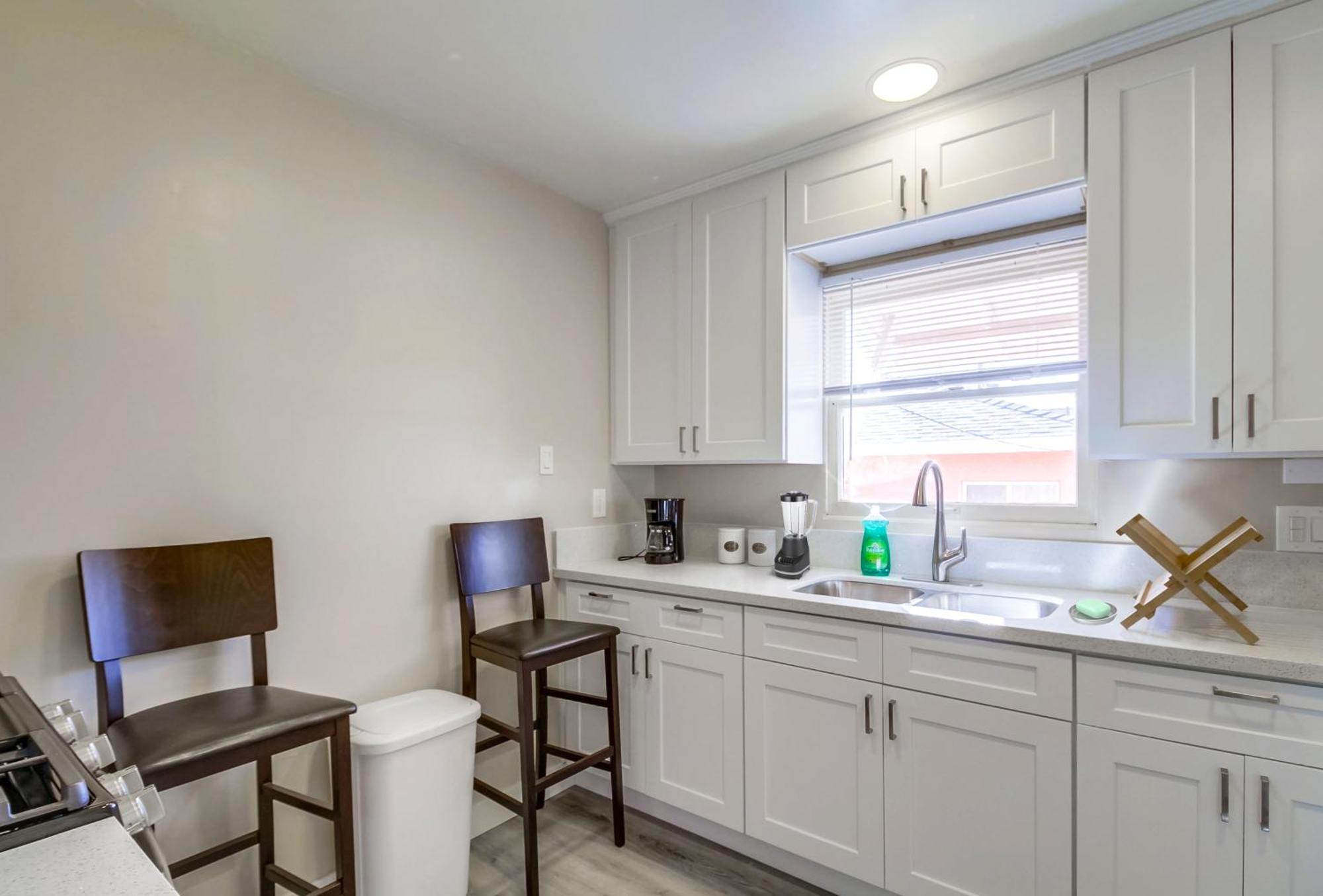 Entire Lovely 3-Bedroom Home W Yard, Parking Τσούλα Βίστα Εξωτερικό φωτογραφία
