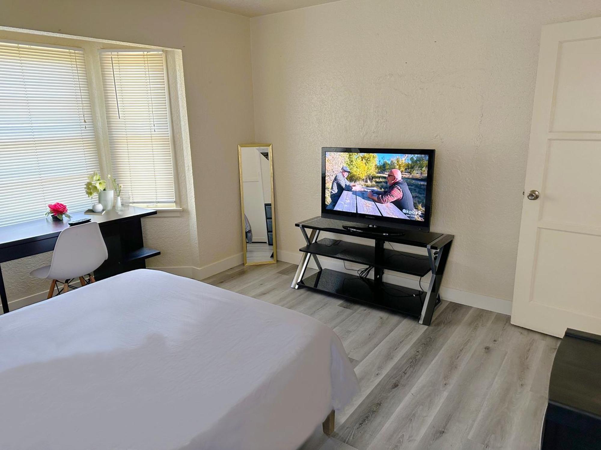 Entire Lovely 3-Bedroom Home W Yard, Parking Τσούλα Βίστα Εξωτερικό φωτογραφία